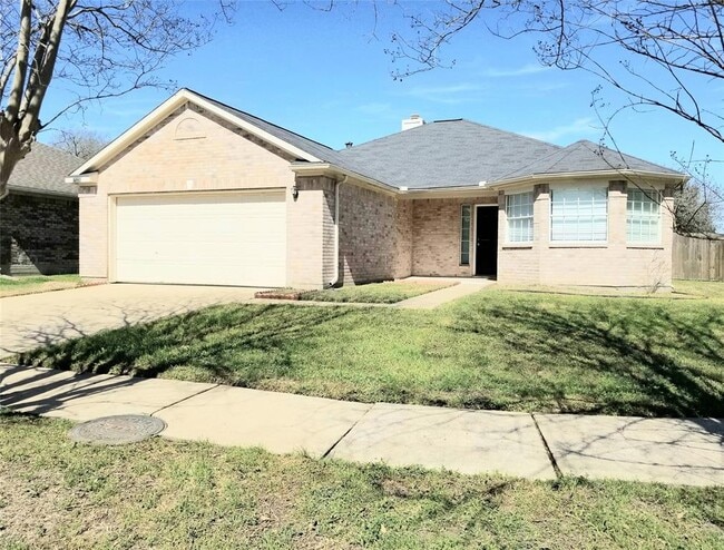 Primary Photo - 19330 Larissa Dr