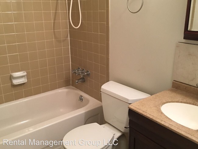 Building Photo - 2 br, 1 bath House - 2829 H Georgetown Drive