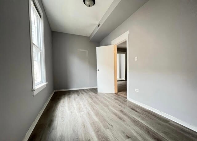 Building Photo - 2108 N Keeler Ave