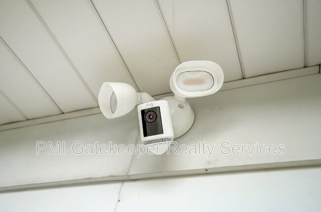 Building Photo - 4308 Turf Ln