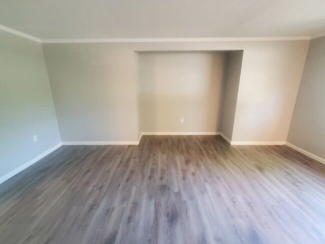 Building Photo - 55 David Terrace