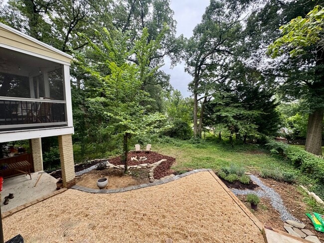 Building Photo - Boho Retreat in the Heart of Cheverly