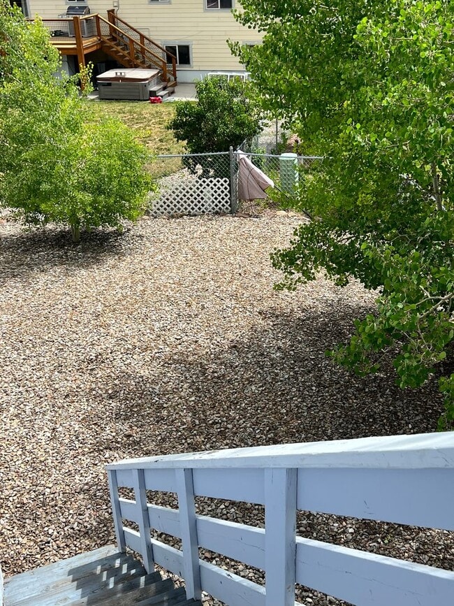 Building Photo - Prospector Townhome