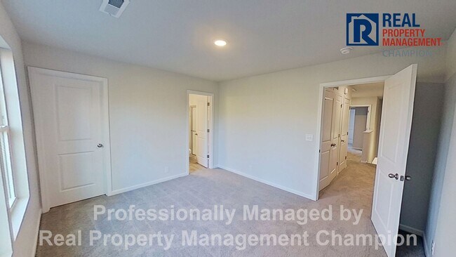 Building Photo - Newly Constructed 3 BD 2.5 BA w/Open Floor Plan