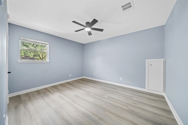 Building Photo - 5314 Lodge Creek Dr