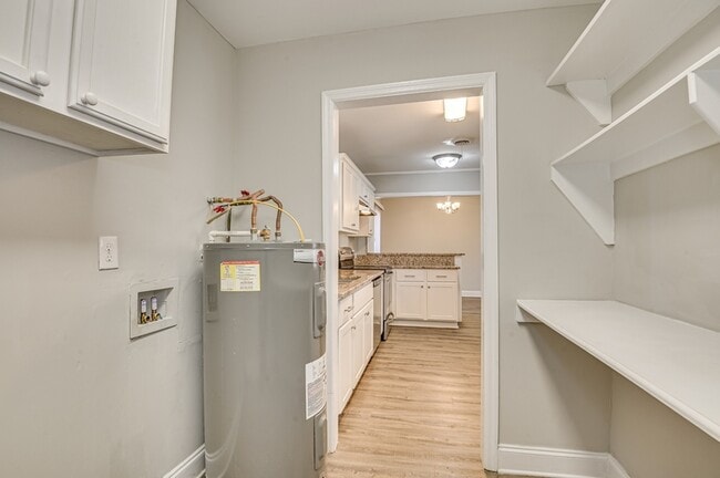 Building Photo - 3423 Cannongate Dr