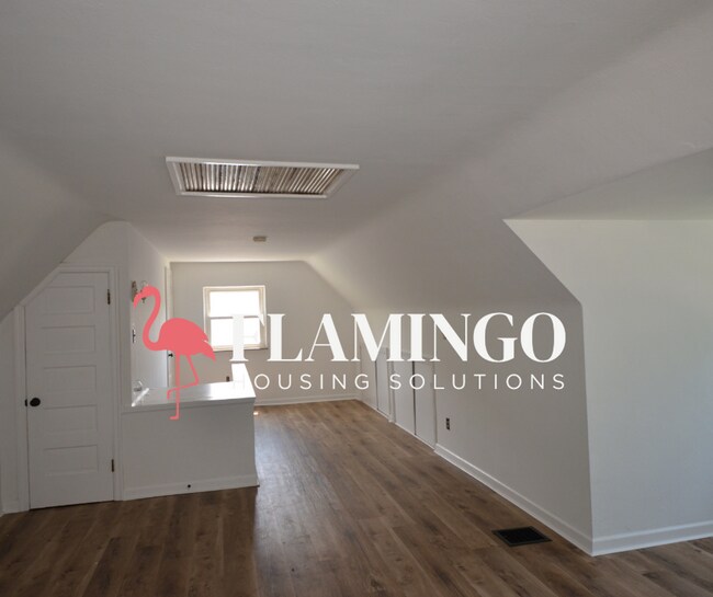 Building Photo - 2320 Rustic Rd