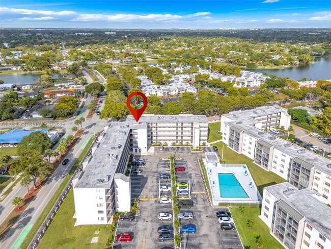 Building Photo - 14180 SW 84th St