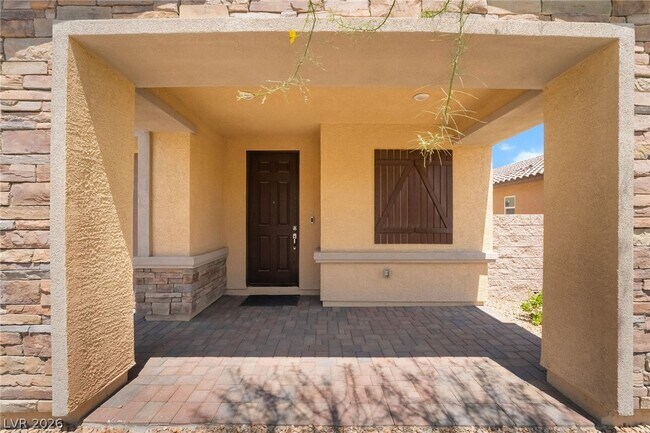 Building Photo - 3952 Henny Ave