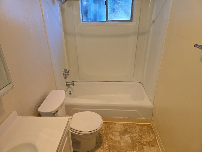 Building Photo - 3124-3130 California [PRM: Andrew] (4)
