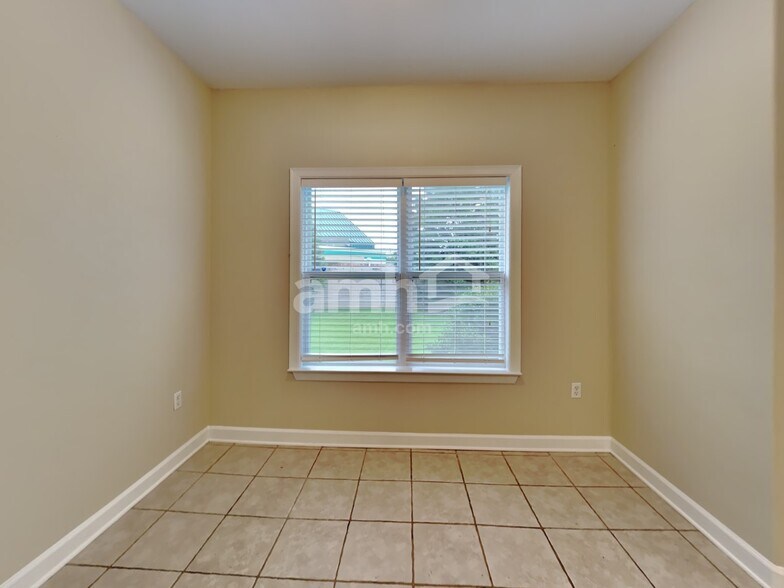 Building Photo - 1166 Havenwood Dr