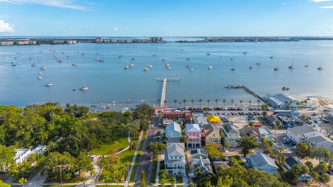 Building Photo - 2402 52nd St S