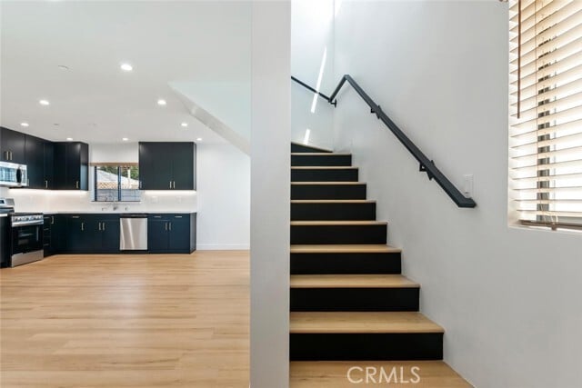 Building Photo - 2631 Cochran Ave