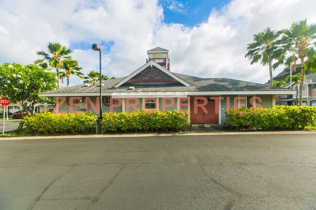 Building Photo - Lalea at Hawaii Kai- 3 bedroom, 2.5 bath t...