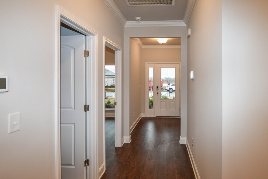 Building Photo - 257 Caudle Dr