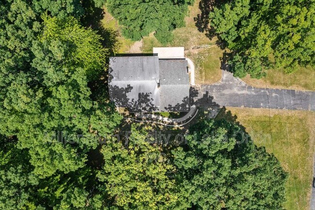 Building Photo - 6670 Elizabeth Lake Rd