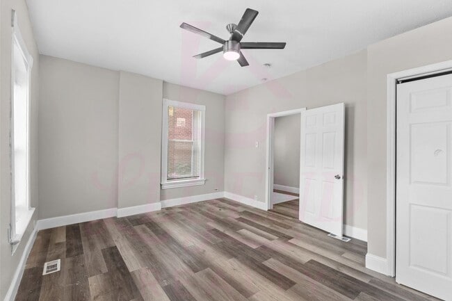 Building Photo - Updated 2-Bedroom Brick Home in Benton Park West!