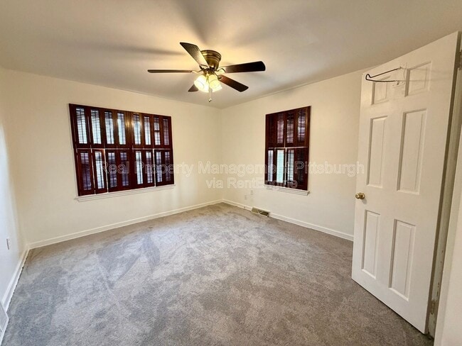 Building Photo - 400 Patterson Rd