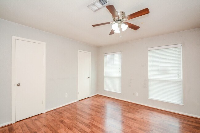 Building Photo - 1116 Murrayhill Dr