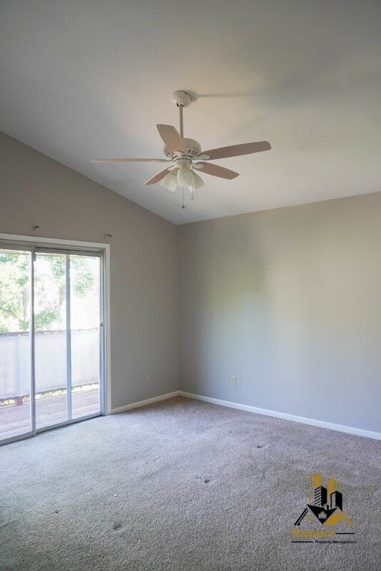 Building Photo - 8420 Oak Flat Way