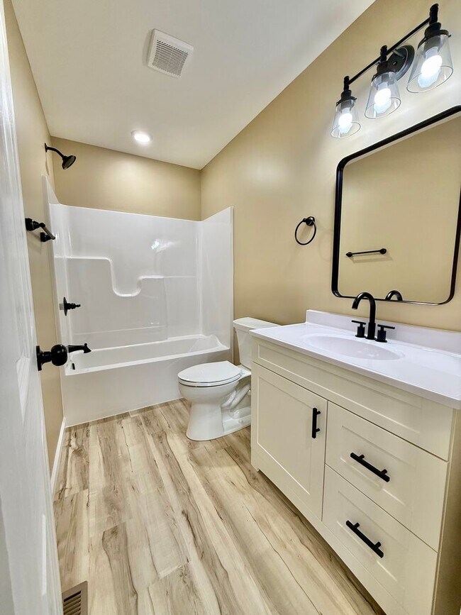 Building Photo - Just Built & Move-In Ready - Stunning New 3 Bedroom, 2 Bath Home!