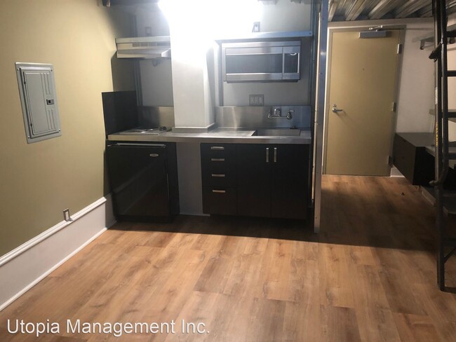 Building Photo - 1 br, 1 bath House - 83 McAllister St, Uni...
