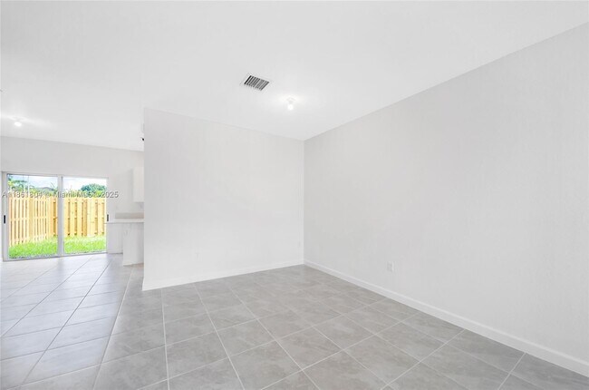 Building Photo - 28871 SW 162nd Ct