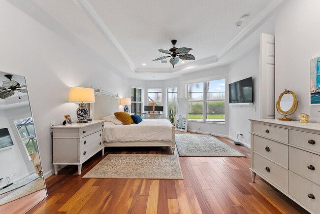 Building Photo - 236 Carina Dr