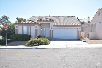 Building Photo - 1691 Home Ct
