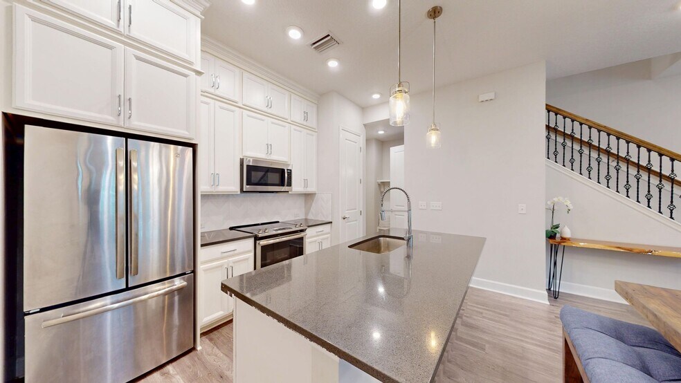 Building Photo - 11473 Surfline Ct