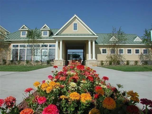 Building Photo - 1028 Lake Woodland Dr