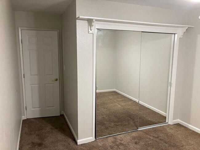 Building Photo - 3605 Swain Dr