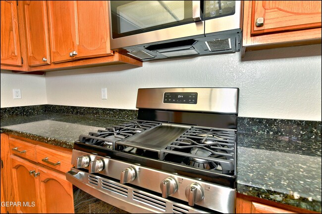 Building Photo - 11620 Laura Marie Dr
