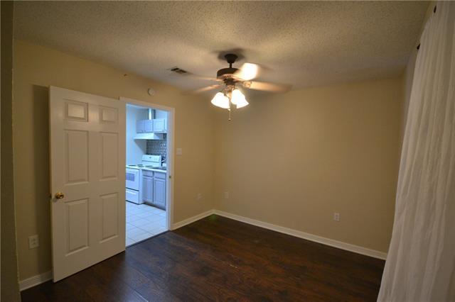 Building Photo - 116 Red Gros Ln