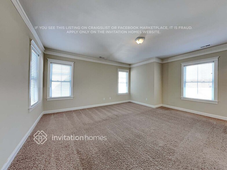Building Photo - 158 Water Oak Dr