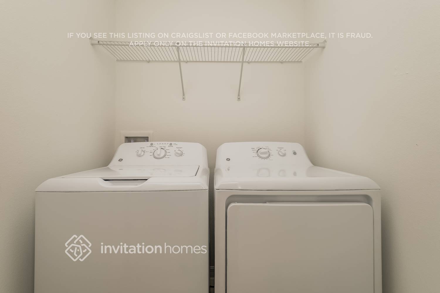 Building Photo - 8298 Crescent Oaks Dr