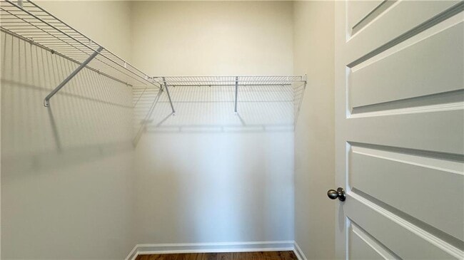 Building Photo - 709 Alburgh Aly