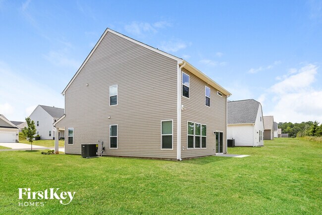 Building Photo - 404 Stonefence Dr