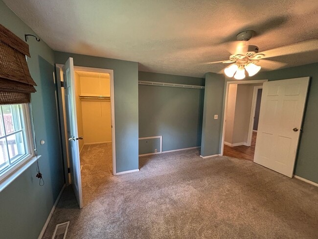 Building Photo - Remodeled 3 Bedroom House in Mason
