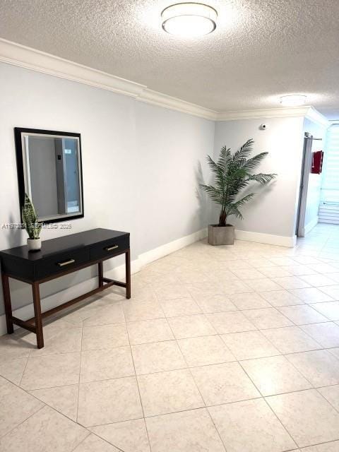 Building Photo - 2000 NE 135th St