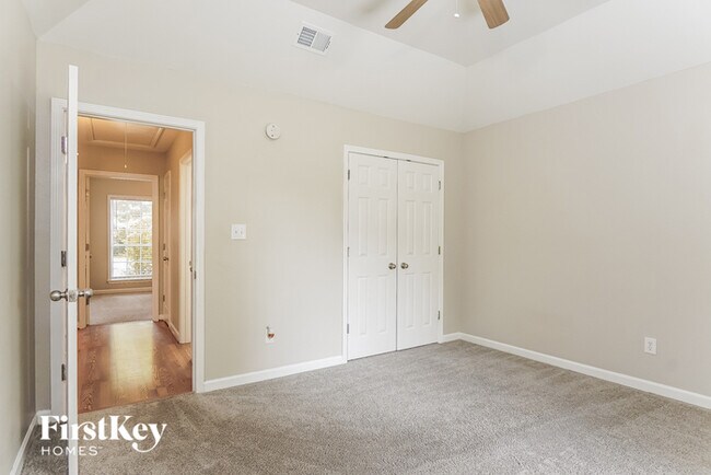 Building Photo - 108 Star View Cir
