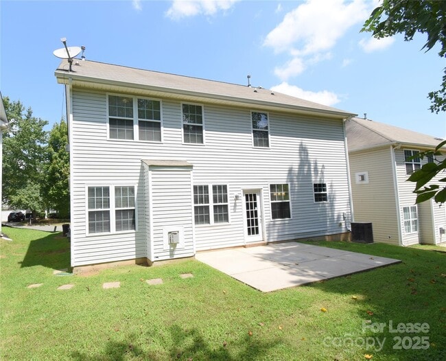 Building Photo - 3334 Crutchfield Pl