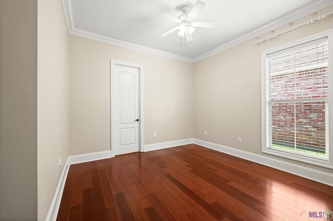 Building Photo - 19537 S Harrells Ferry Rd