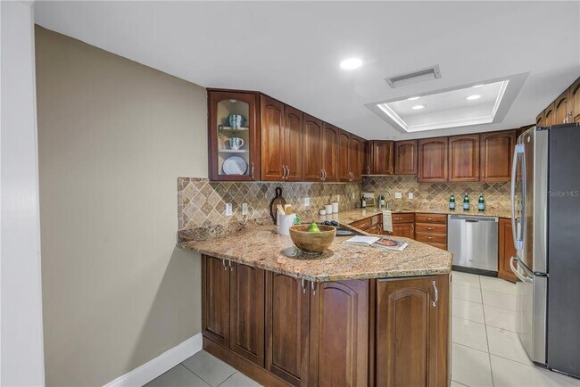 Building Photo - 2267 Heron Cir