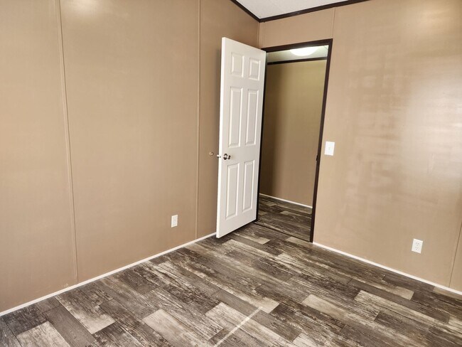 Building Photo - 1210 N Avenue K