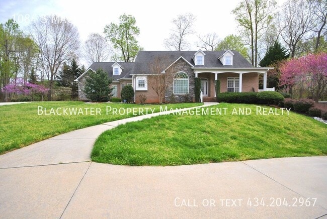 Primary Photo - Beautiful Home in Lake Vista