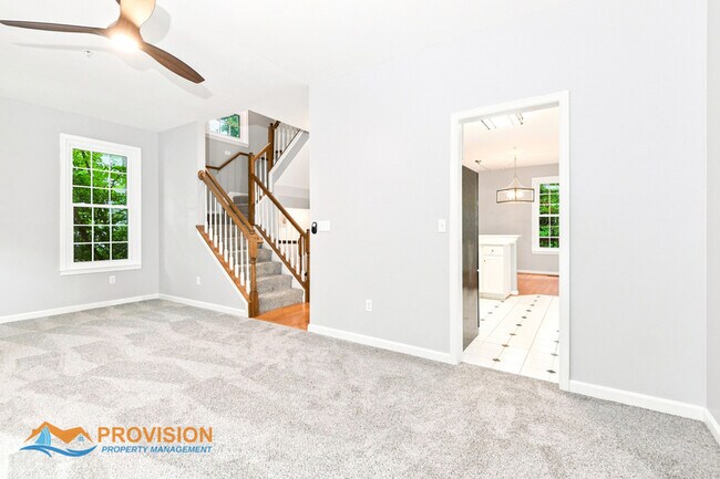 Building Photo - 217 Wintergull Ln