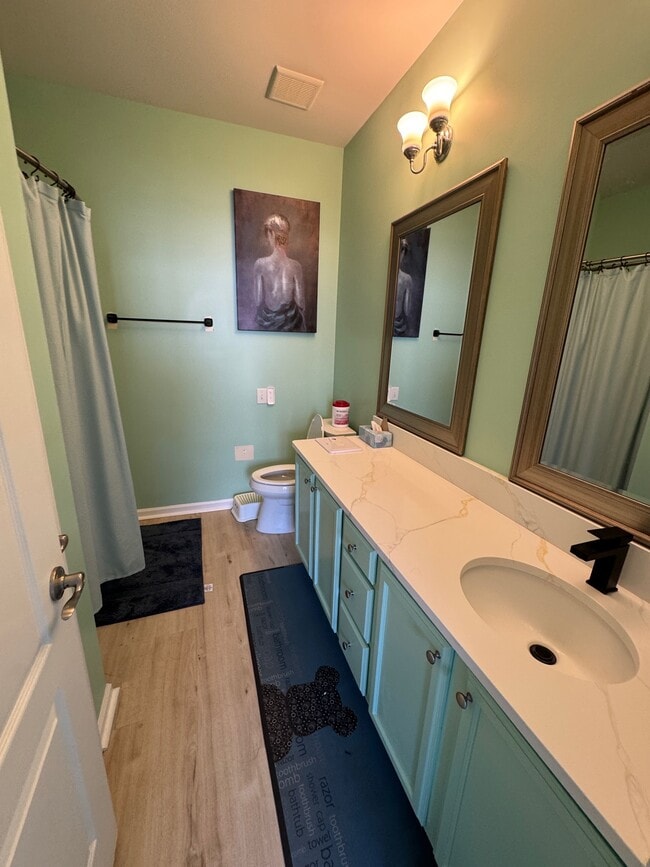 Building Photo - 1307 Emsworth Dr