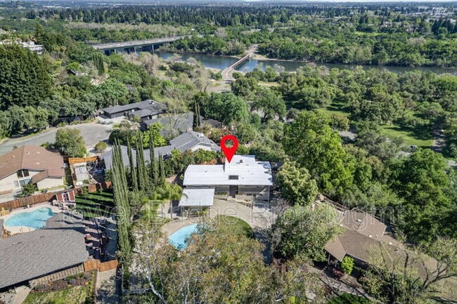 Building Photo - 3937 Orangewood Dr
