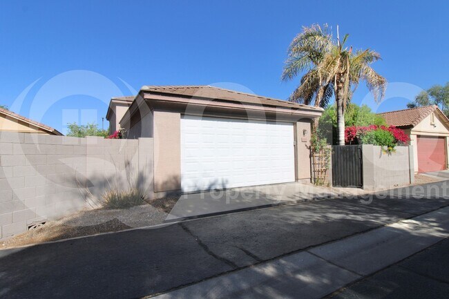 Building Photo - 3538 S Cupertino Dr